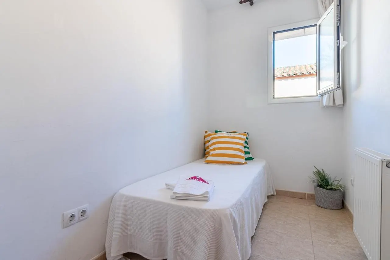 Apart-Rent Villa Pani 0145 Empuriabrava 0*,  Spanien