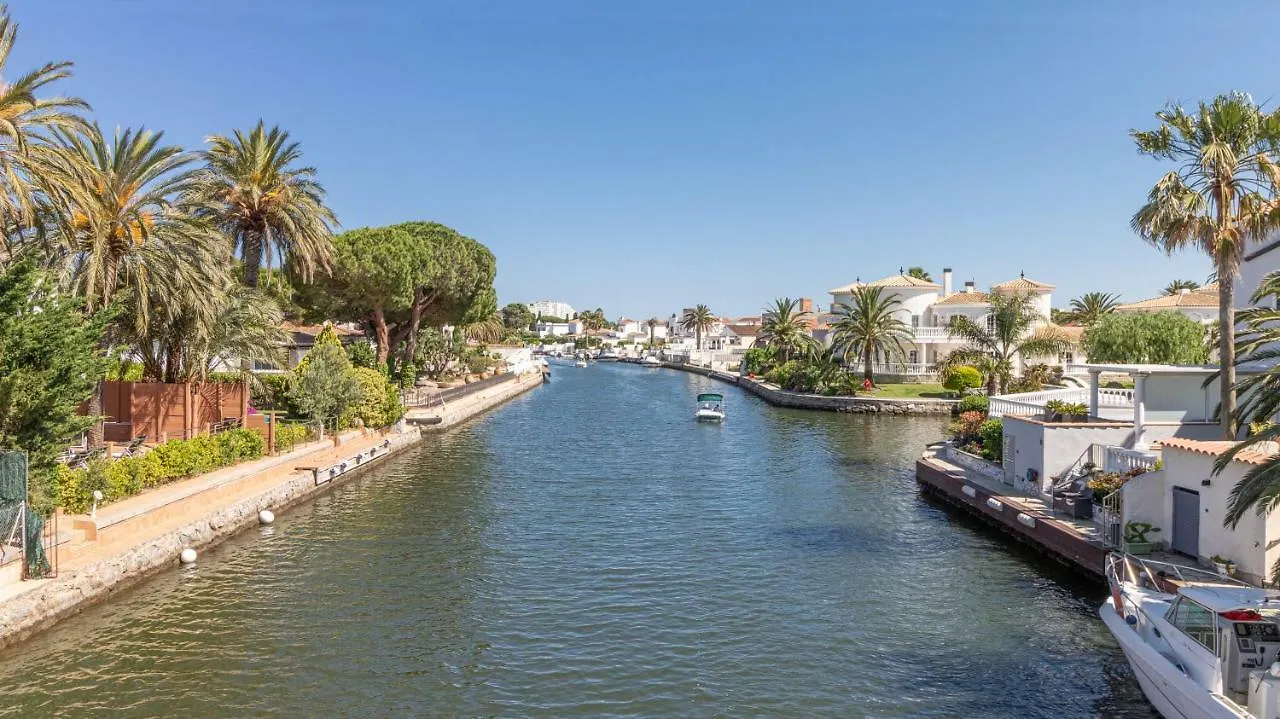 Apart-Rent Villa Pani 0145 Empuriabrava Spanien